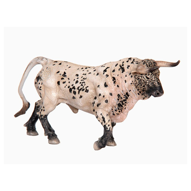 Toro Bravo Ensabanado Trotando