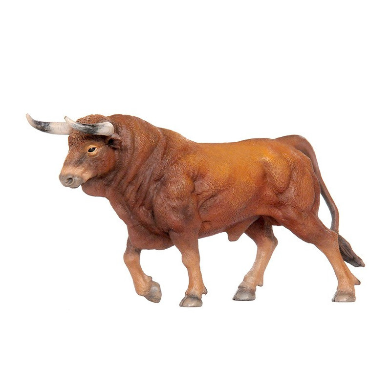 Toro Bravo Colorado Trotando