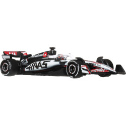 Hot Wheels Premium Formula 1 2025 MoneyGram Haas Team (31)