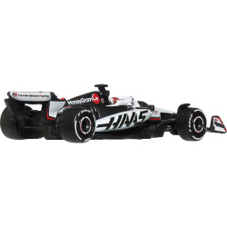 Hot Wheels Premium Formula 1 2025 MoneyGram Haas Team (31)